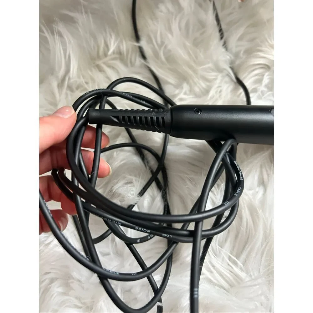 Samson R10S Dynamic Cable Microphone Multimedia Karaoke